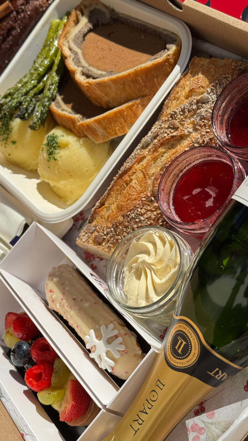 Holiday Dinner Box for Two